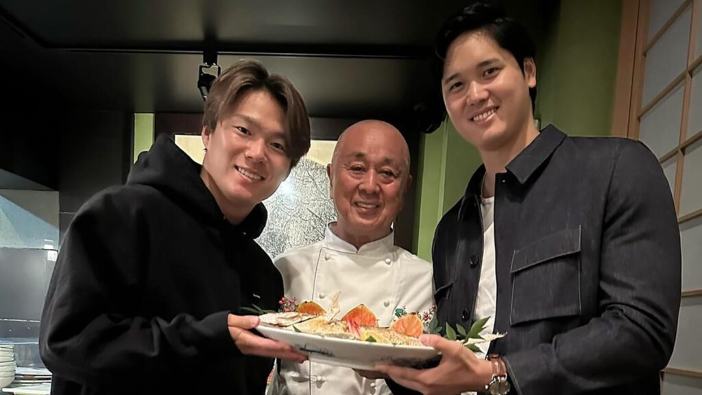 Shohei Ohtani And Yoshinobu Yamamoto Meet Celebrity Chef Nobu Matsuhisa