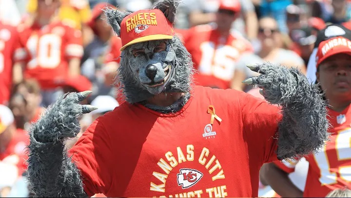 Chiefs Superfan 'Chiefsaholic' Arrested After Months on the Run - TMSPN