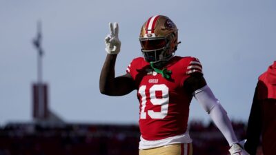 49ers' Deebo Samuel leaves interview after being asked about