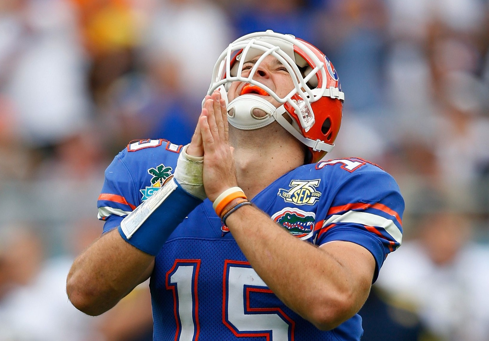 Tim Tebow's Florida teammates tested virginity with naked photos