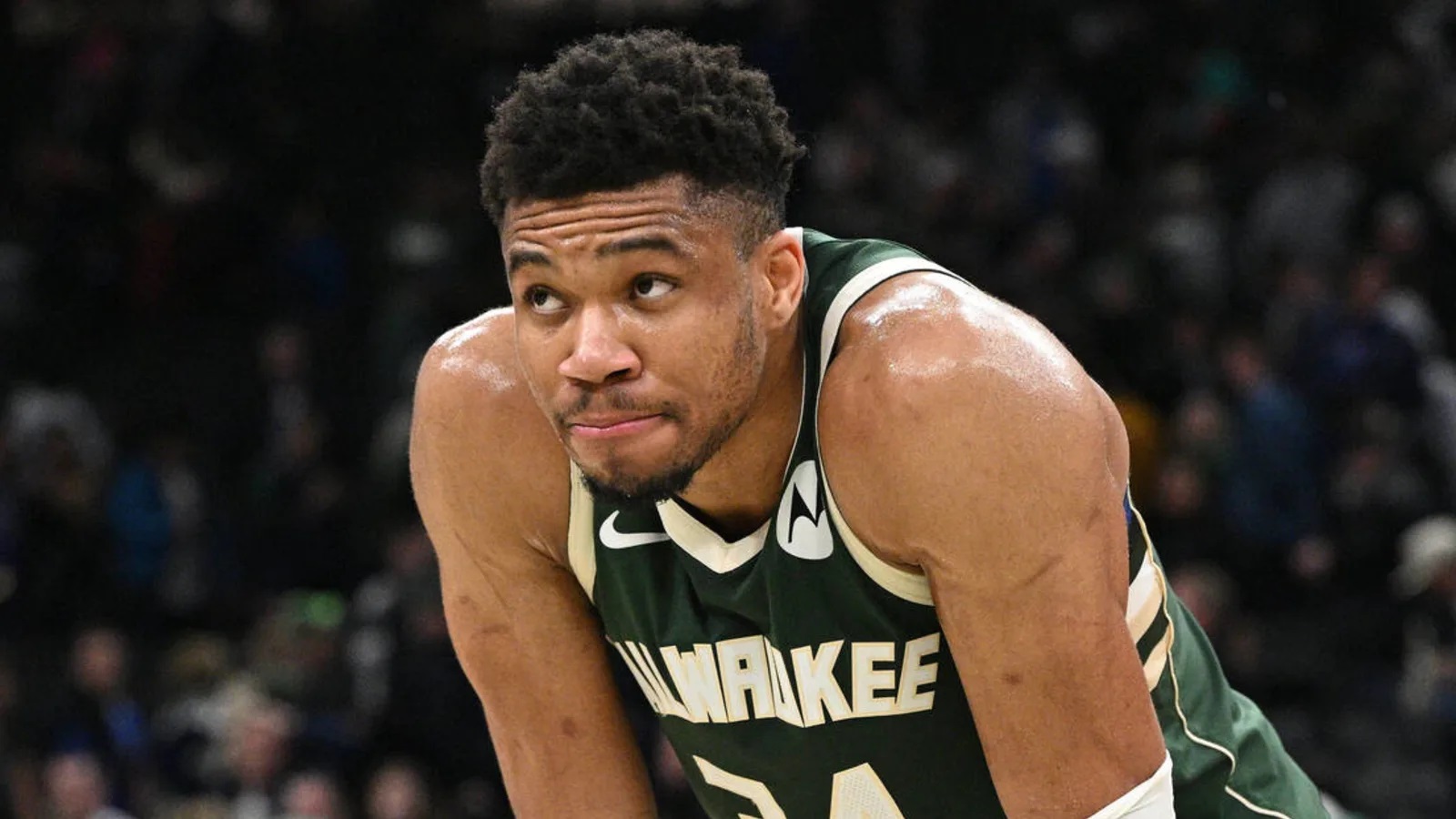 Giannis Antetokounmpo Is Willing To Leave The Bucks If Better Situation Presents Itself Tmspn 