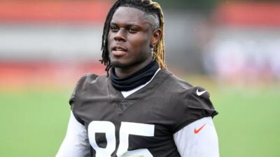 Browns' David Njoku sustains burns in household accident