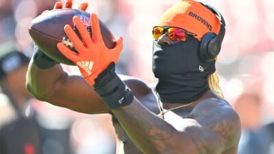 David Njoku injures hand and face in firepit accident and