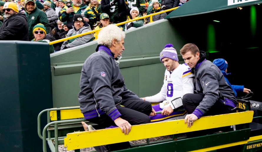 Vikings’ Locker Room Was 'Indescribable' After Kirk Cousins Injury News ...