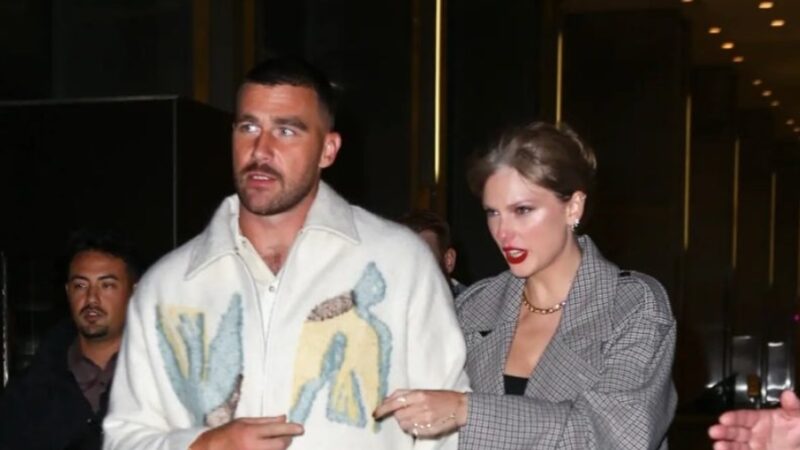 Travis Kelce, Taylor Swift Bust Out the PDA in First Public Date Night ...