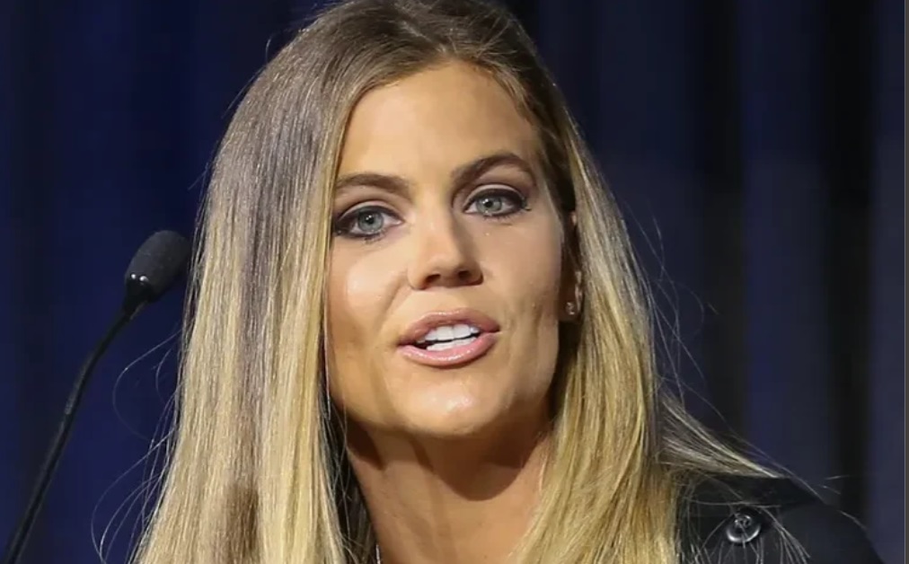 Sam Ponder Continues To Draw Attention To Her Sunday ‘NFL Countdown ...