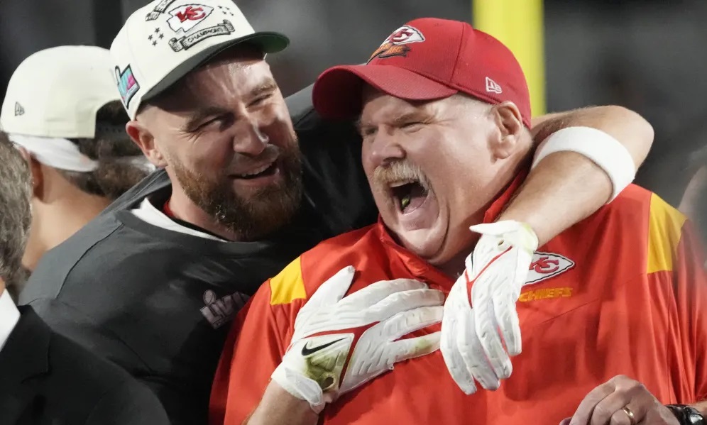 Patrick Mahomes And Andy Reid Wore Friendship Bracelets To Chiefs Super Bowl Ring Ceremony Tmspn