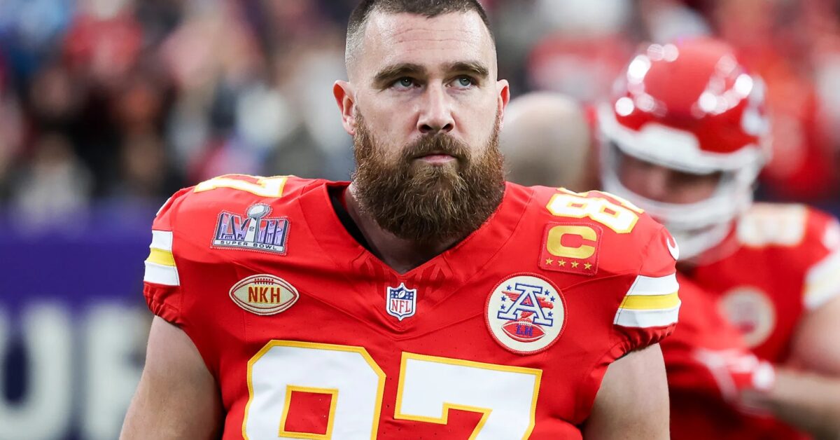 'macho' Travis Kelce Is Reportedly 'jealous' Over Taylor Swift Working 