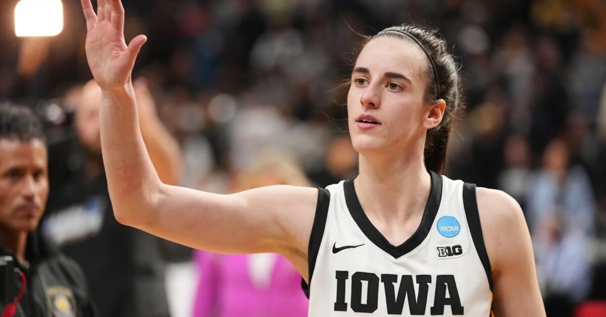 Caitlin Clark Posts Emotional Goodbye to Her Iowa Uniform - TMSPN