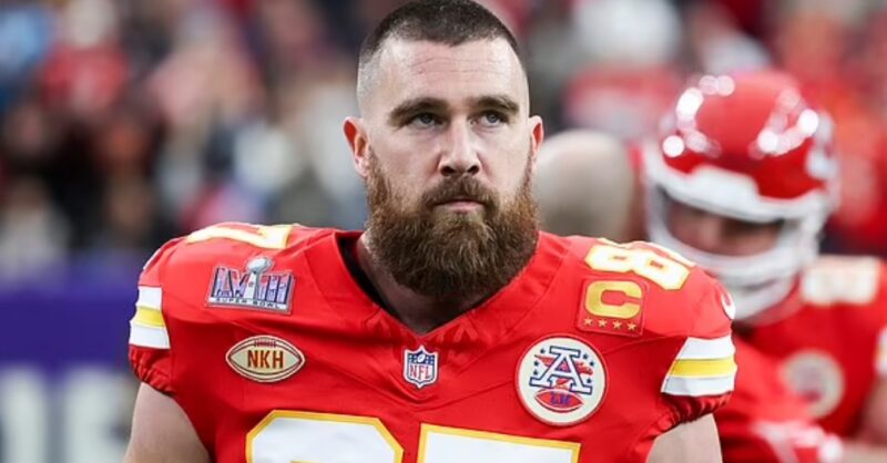 Travis Kelce Shoves His Own Chiefs Teammate After a Brutal Hit on ...